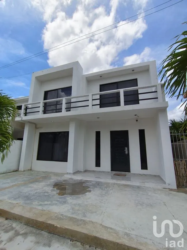 Casa en Venta en Chicxulub Puerto, Progreso, Yucatán | NEX-269947 | iad México | Foto 1 de 34