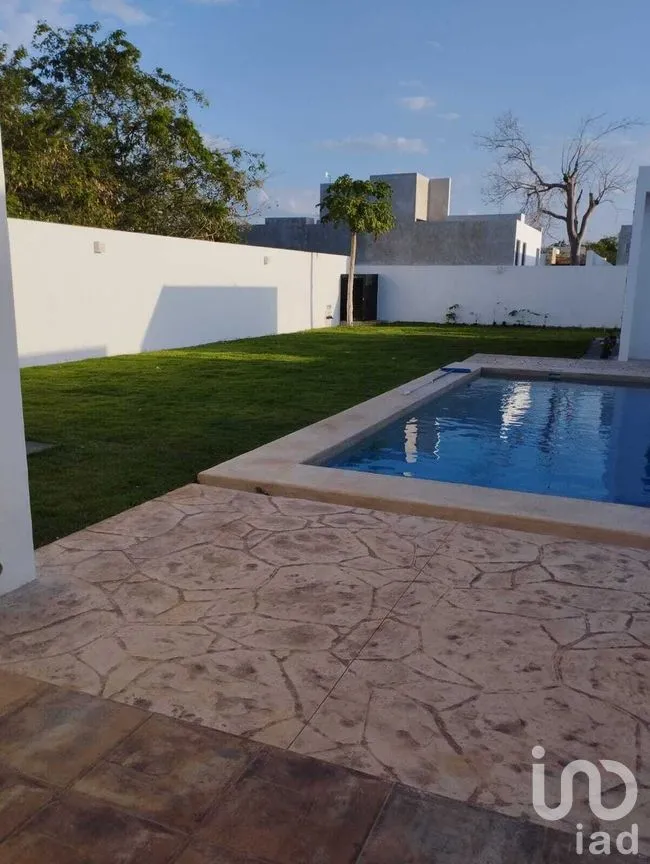 Casa en Venta en Jardines de Rejoyada, Mérida, Yucatán | NEX-269948 | iad México | Foto 2 de 43