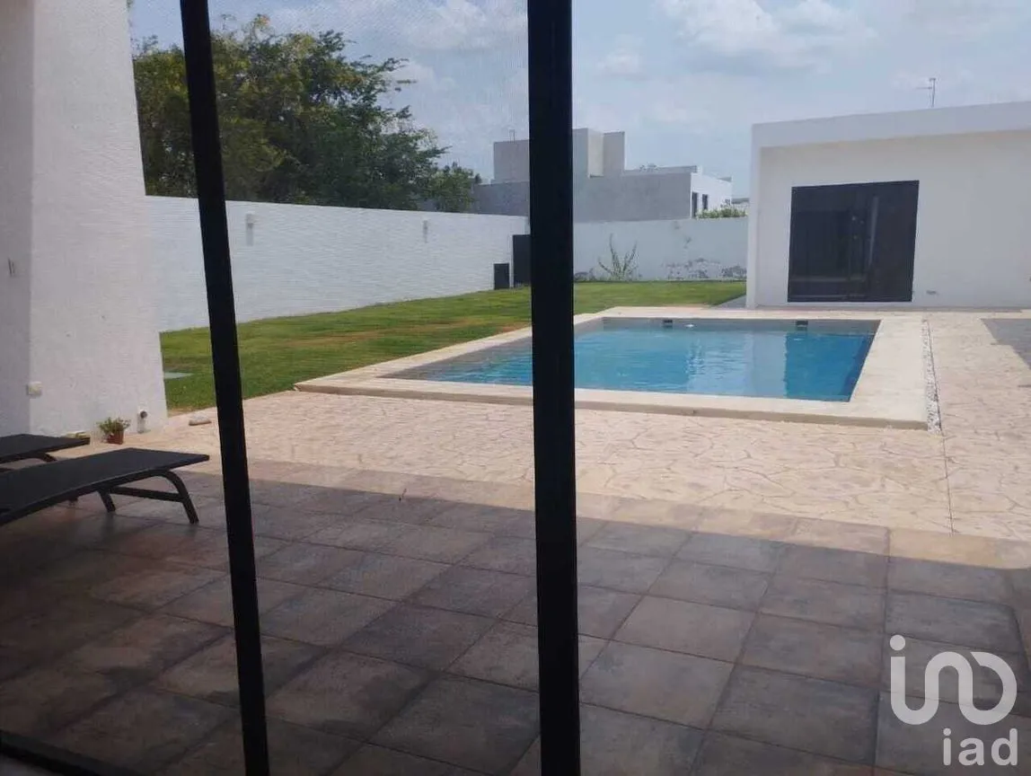 Casa en Venta en Jardines de Rejoyada, Mérida, Yucatán | NEX-269948 | iad México | Foto 3 de 43