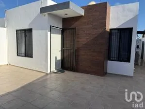 NEX-295328 - Casa en Renta, con 2 recamaras, con 1 baño, con 100 m2 de construcción.