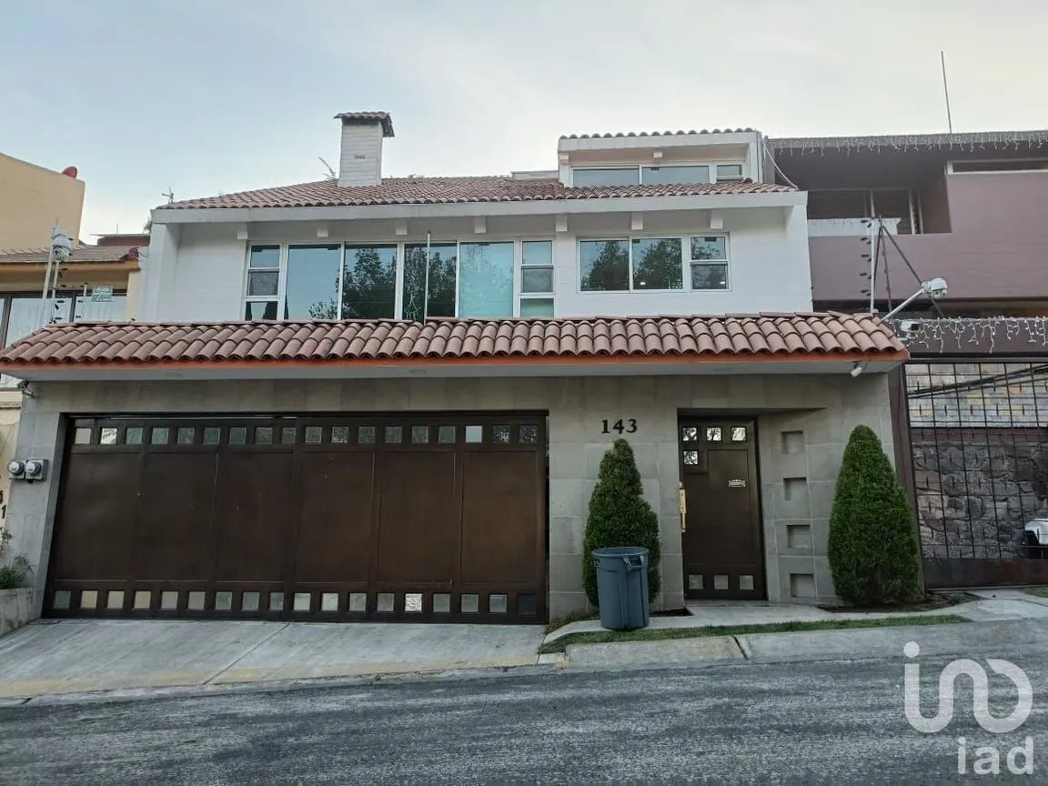 Casa en Venta en Mayorazgos del Bosque, Atizapán de Zaragoza, Estado De México | NEX-230003 | iad México | Foto 1 de 15