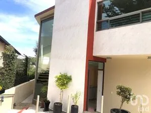 NEX-230024 - Casa en Venta, con 3 recamaras, con 3 baños, con 570 m2 de construcción en Condado de Sayavedra, CP 52938, Estado De México.