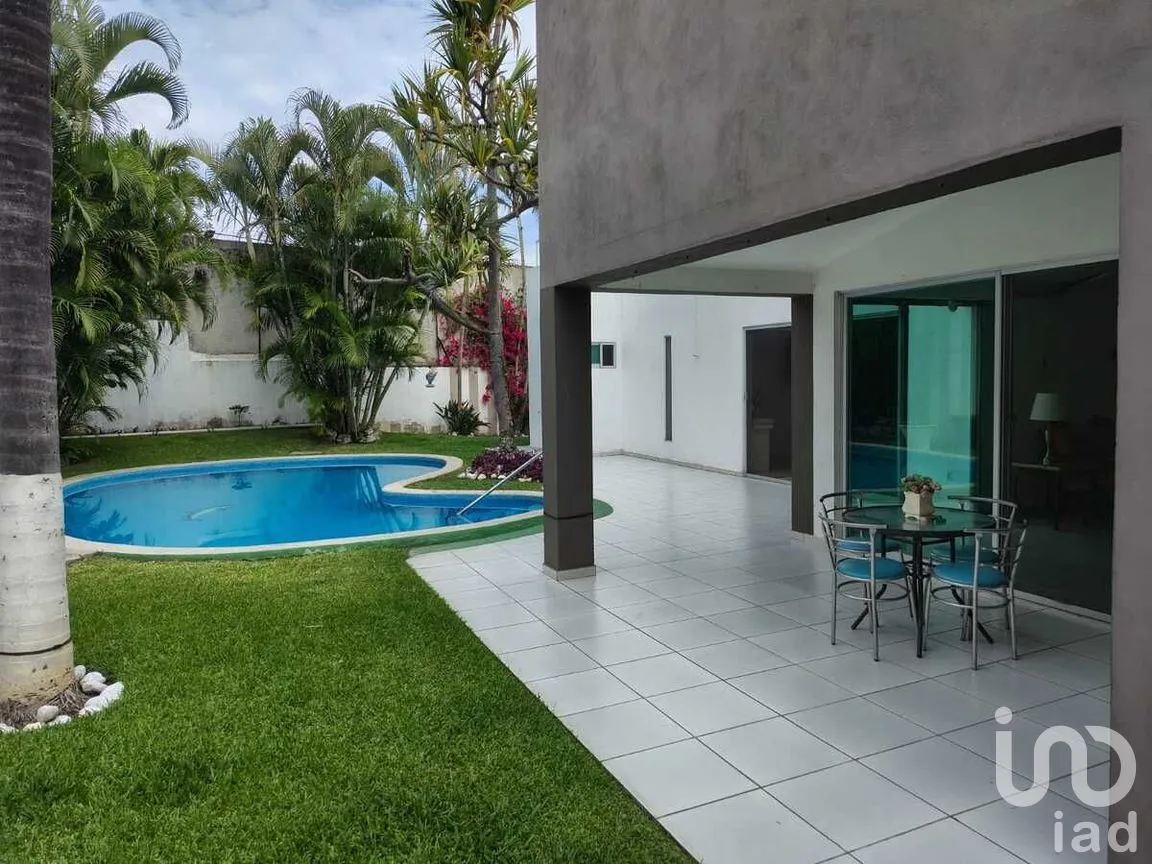 Casa en Venta en Acapatzingo, Cuernavaca, Morelos | NEX-280193 | iad México | Foto 1 de 34