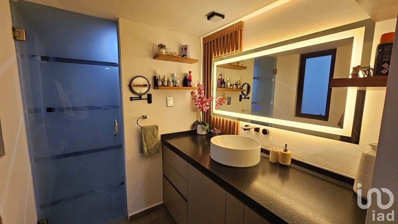 Casa en Venta en Ciudad Satélite, Naucalpan de Juárez, Estado de México | NEX-291366 | iad México | Foto 12 de 47