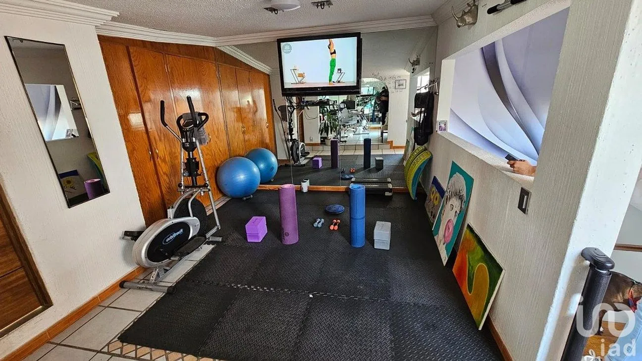 Casa en Venta en Ciudad Satélite, Naucalpan de Juárez, Estado de México | NEX-291366 | iad México | Foto 35 de 47