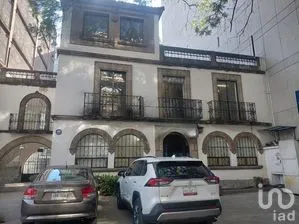 NEX-301188 - Casa en Renta, con 5 recamaras, con 7 baños, con 1100 m2 de construcción.