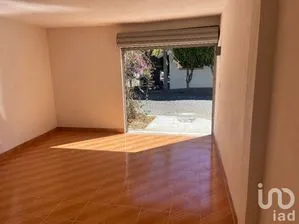 NEX-200590 - Local en Renta, con 1 baño, con 30 m2 de construcción.