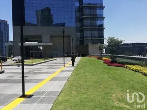 NEX-201479 - Oficina en Renta, con 2 baños, con 782.62 m2 de construcción.