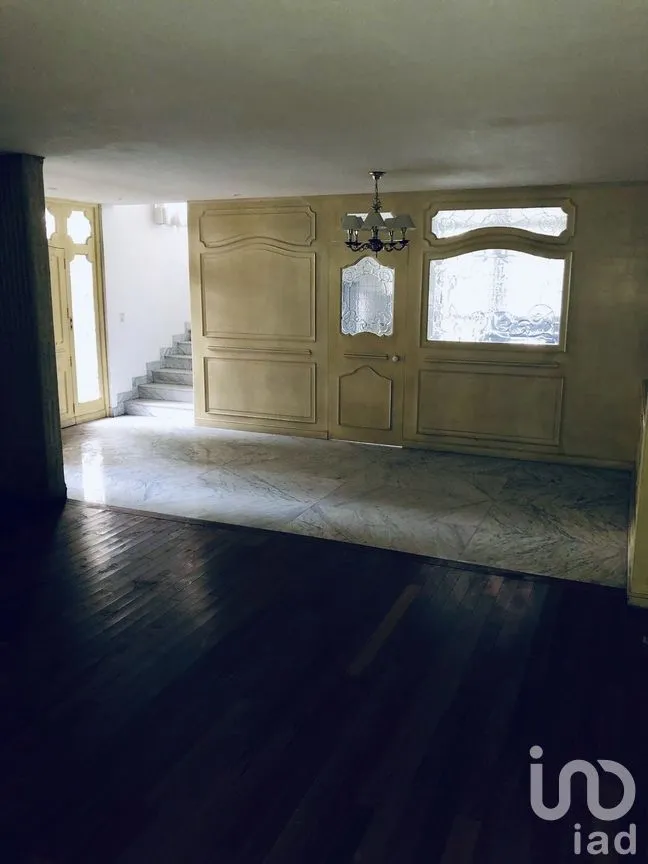 Casa en Venta en Lomas de Tecamachalco, Naucalpan de Juárez, Estado De México | NEX-227454 | iad México | Foto 2 de 46