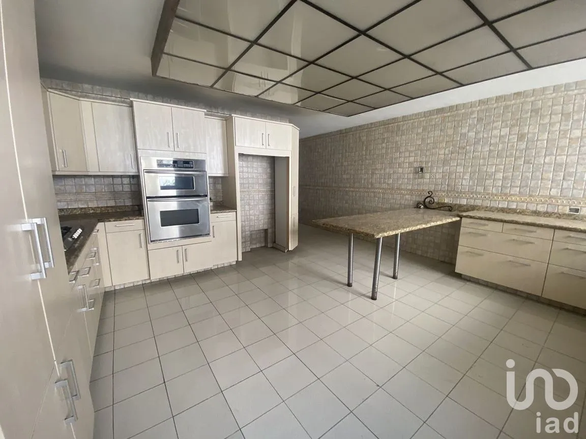 Casa en Venta en Lomas de Tecamachalco, Naucalpan de Juárez, Estado De México | NEX-227454 | iad México | Foto 13 de 46