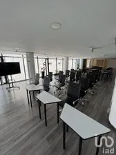 NEX-227497 - Oficina en Renta, con 2 baños, con 280 m2 de construcción.