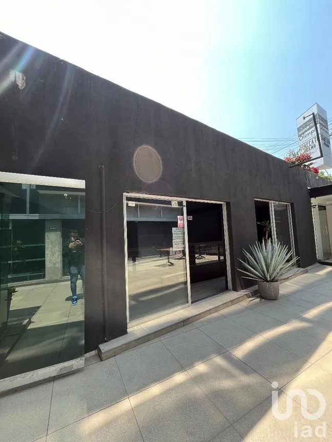 Local en Renta en Lomas de Chapultepec, Miguel Hidalgo, Ciudad de México | NEX-227514 | iad México | Foto 1 de 5