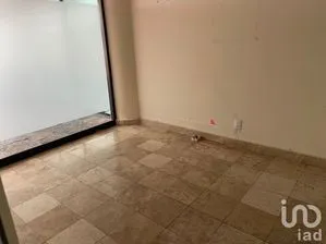 NEX-227624 - Local en Renta, con 1 baño, con 120 m2 de construcción en Lomas de Tecamachalco, CP 53950, Estado De México.