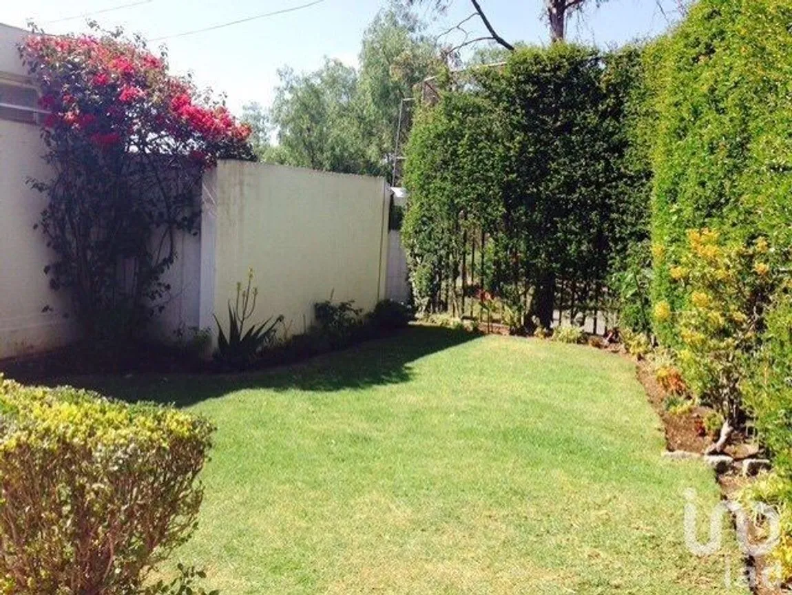 Casa en Renta en Lomas de Tecamachalco, Huixquilucan, Estado De México | NEX-231499 | iad México | Foto 3 de 21