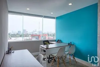 NEX-207384 - Oficina en Renta, con 4 baños.