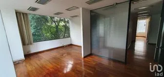 NEX-208428 - Oficina en Renta, con 3 baños, con 270 m2 de construcción.