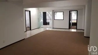 NEX-267744 - Oficina en Renta, con 2 baños, con 140 m2 de construcción.