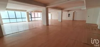 NEX-267782 - Oficina en Renta, con 4 baños, con 326 m2 de construcción.