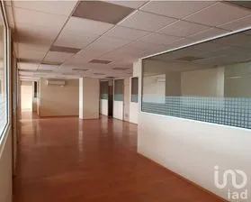 NEX-267784 - Oficina en Renta, con 4 baños, con 350 m2 de construcción.