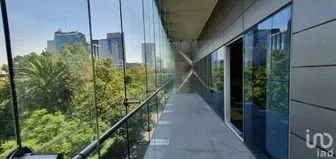 NEX-267785 - Oficina en Renta, con 8 baños, con 499.22 m2 de construcción.