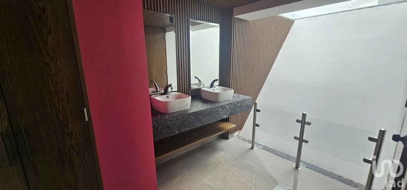 Oficina en Renta en Lomas de Bezares, Miguel Hidalgo, Ciudad de México | NEX-267841 | iad México | Foto 11 de 16