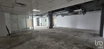 NEX-267843 - Oficina en Renta, con 6 baños, con 176 m2 de construcción.