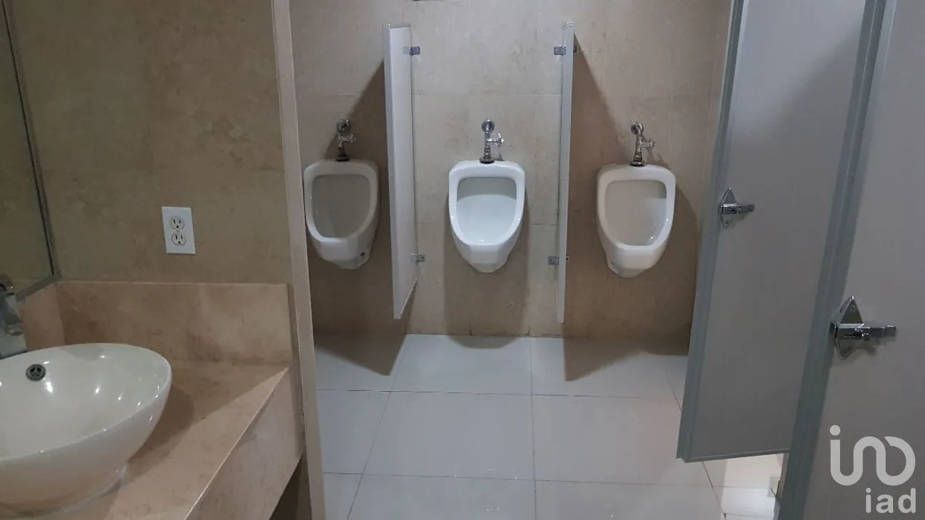 Oficina en Renta en Nápoles, Benito Juárez, Ciudad de México | NEX-271098 | iad México | Foto 7 de 7