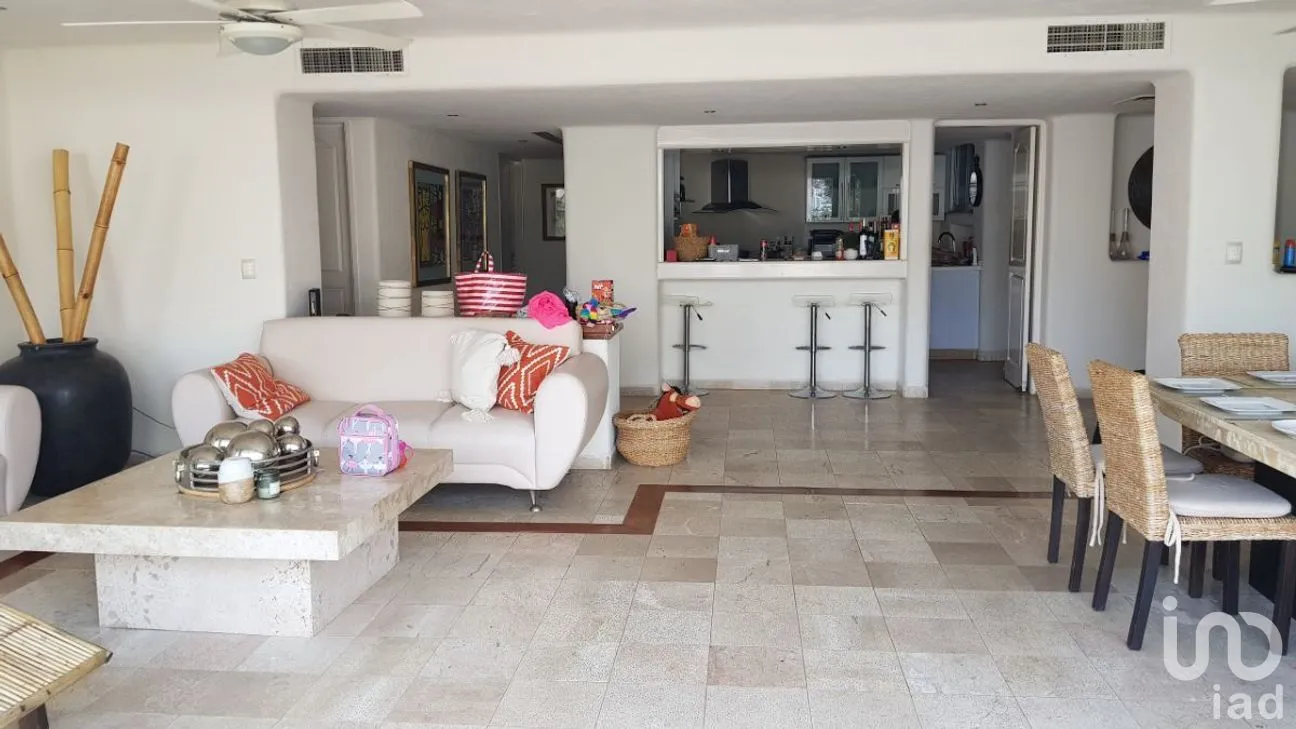 Departamento en Venta en Playa Guitarrón, Acapulco de Juárez, Guerrero | NEX-276340 | iad México | Foto 30 de 37