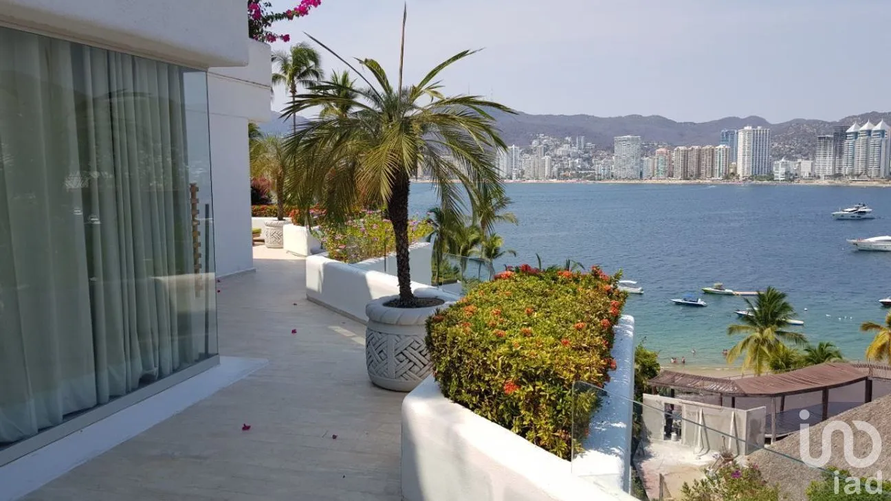 Departamento en Venta en Playa Guitarrón, Acapulco de Juárez, Guerrero | NEX-276340 | iad México | Foto 4 de 37