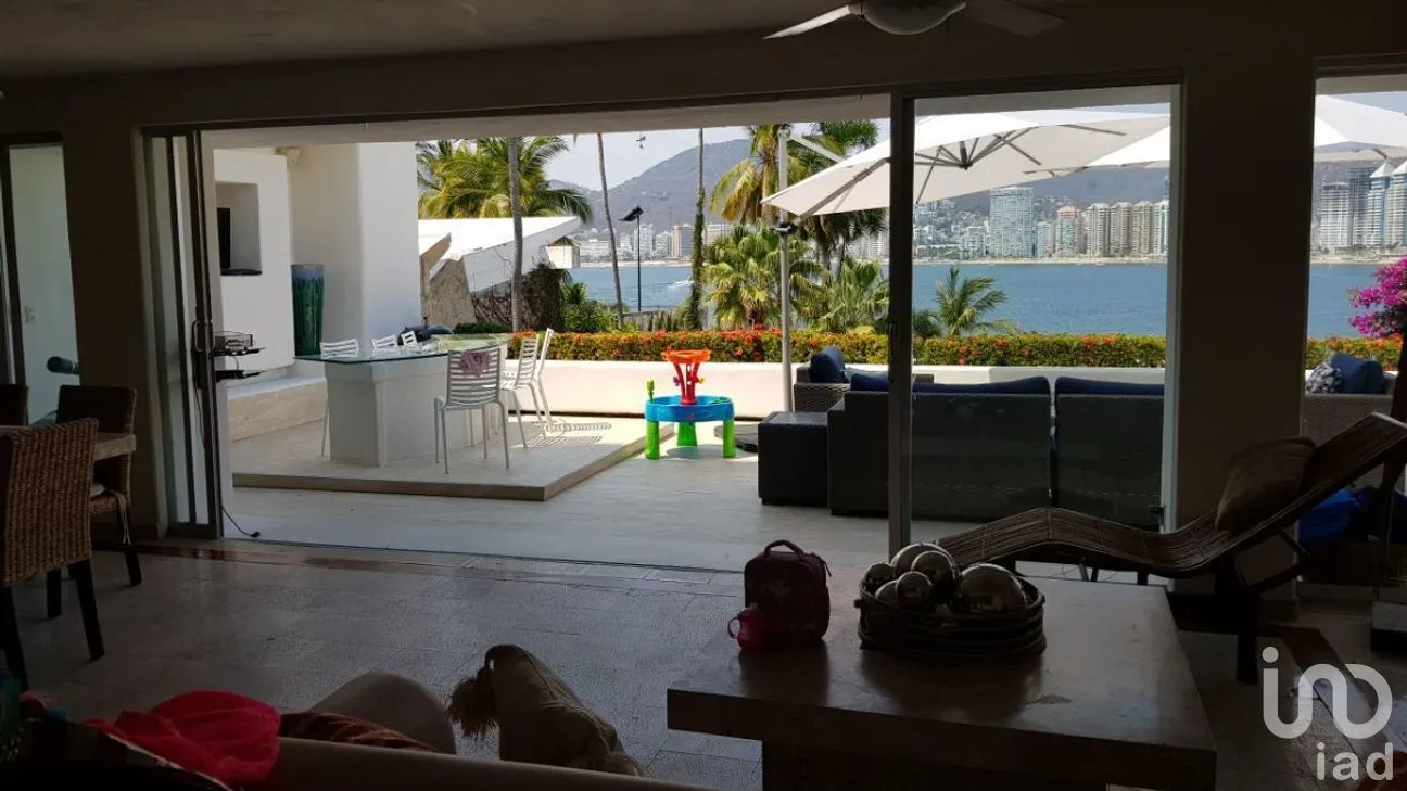 Departamento en Venta en Playa Guitarrón, Acapulco de Juárez, Guerrero | NEX-276340 | iad México | Foto 35 de 37
