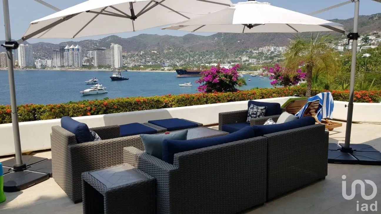 Departamento en Venta en Playa Guitarrón, Acapulco de Juárez, Guerrero | NEX-276340 | iad México | Foto 1 de 37