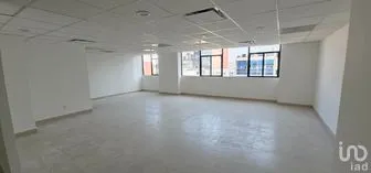 NEX-276534 - Oficina en Renta, con 6 baños, con 113.66 m2 de construcción.