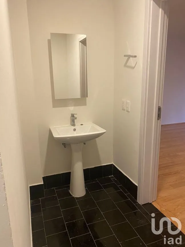 Departamento en Renta en Doctores, Cuauhtémoc, Ciudad de México | NEX-288299 | iad México | Foto 11 de 13