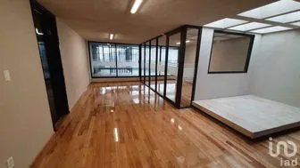 NEX-296136 - Oficina en Renta, con 3 baños, con 264 m2 de construcción.