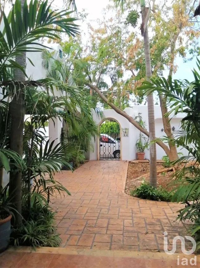Casa en Venta en Benito Juárez Nte, Mérida, Yucatán | NEX-232627 | iad México | Foto 2 de 25