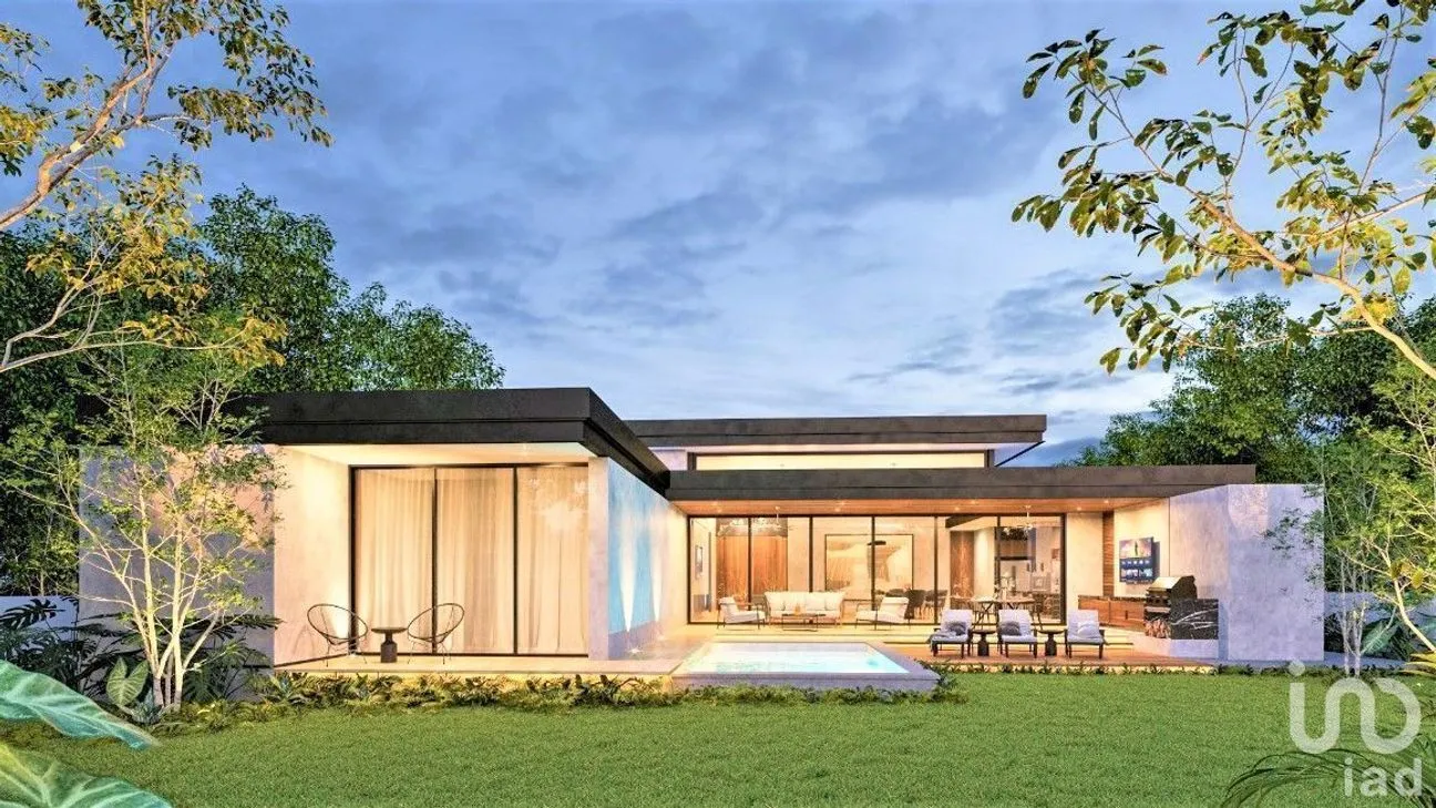 Casa en Venta en Yucatán Country Club, Mérida, Yucatán | NEX-232655 | iad México | Foto 1 de 12