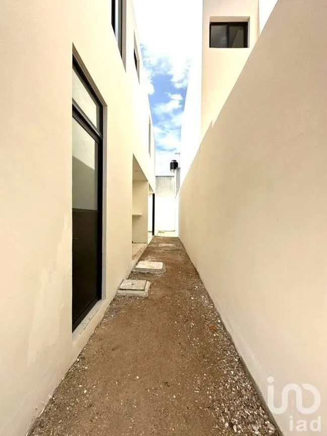 Casa en Venta en Leandro Valle, Mérida, Yucatán | NEX-232690 | iad México | Foto 11 de 18