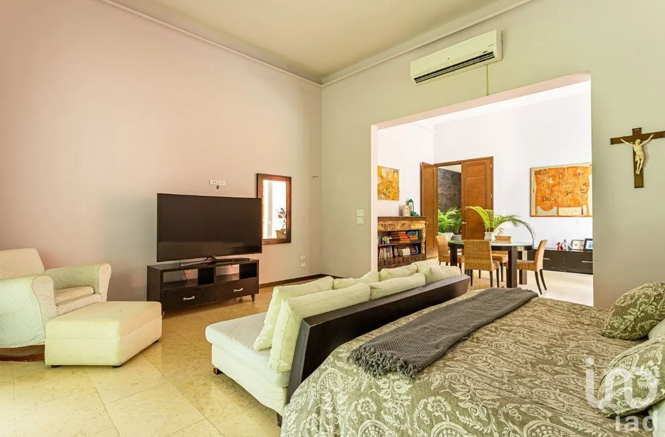 Casa en Venta en Benito Juárez Nte, Mérida, Yucatán | NEX-232720 | iad México | Foto 2 de 24