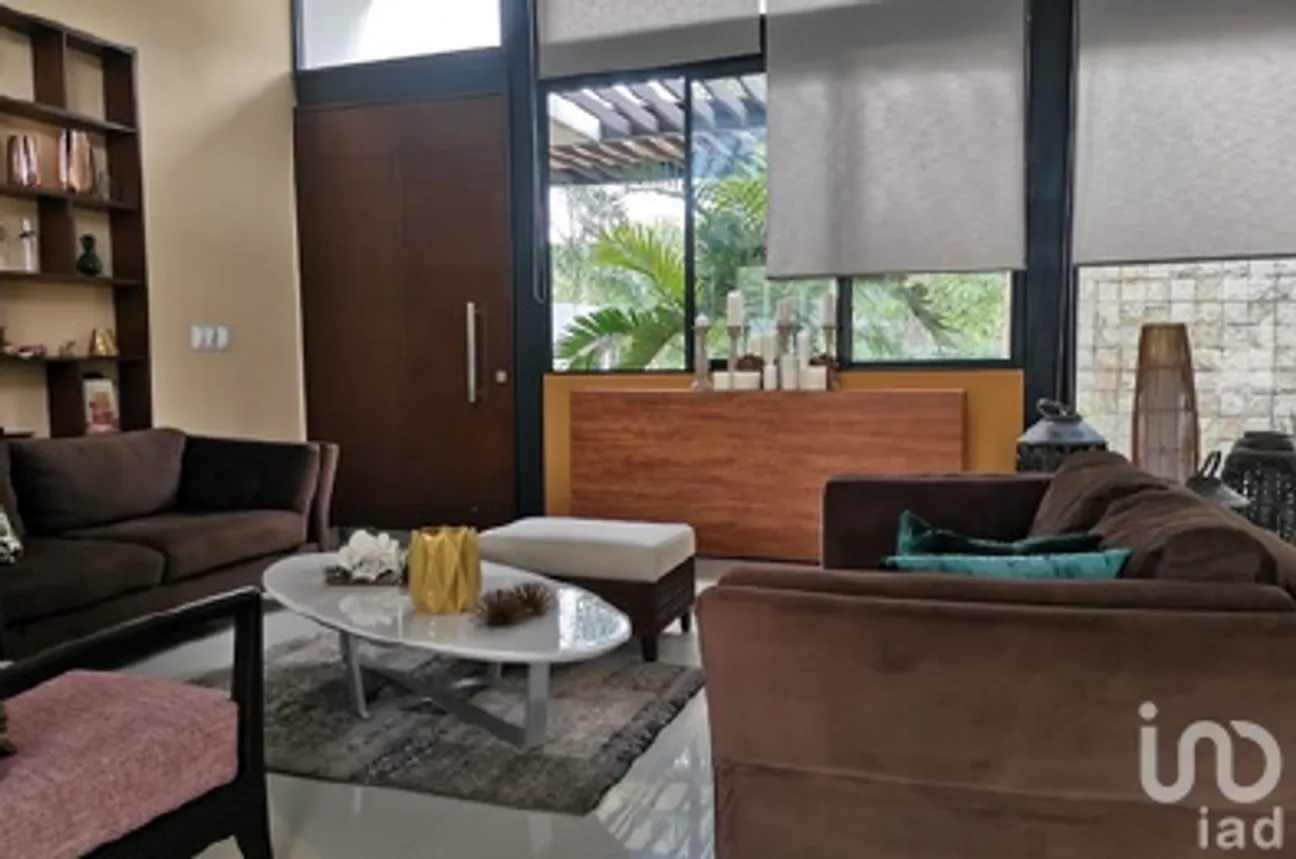 Casa en Venta en La Rejoyada, Mérida, Yucatán | NEX-232747 | iad México | Foto 2 de 13
