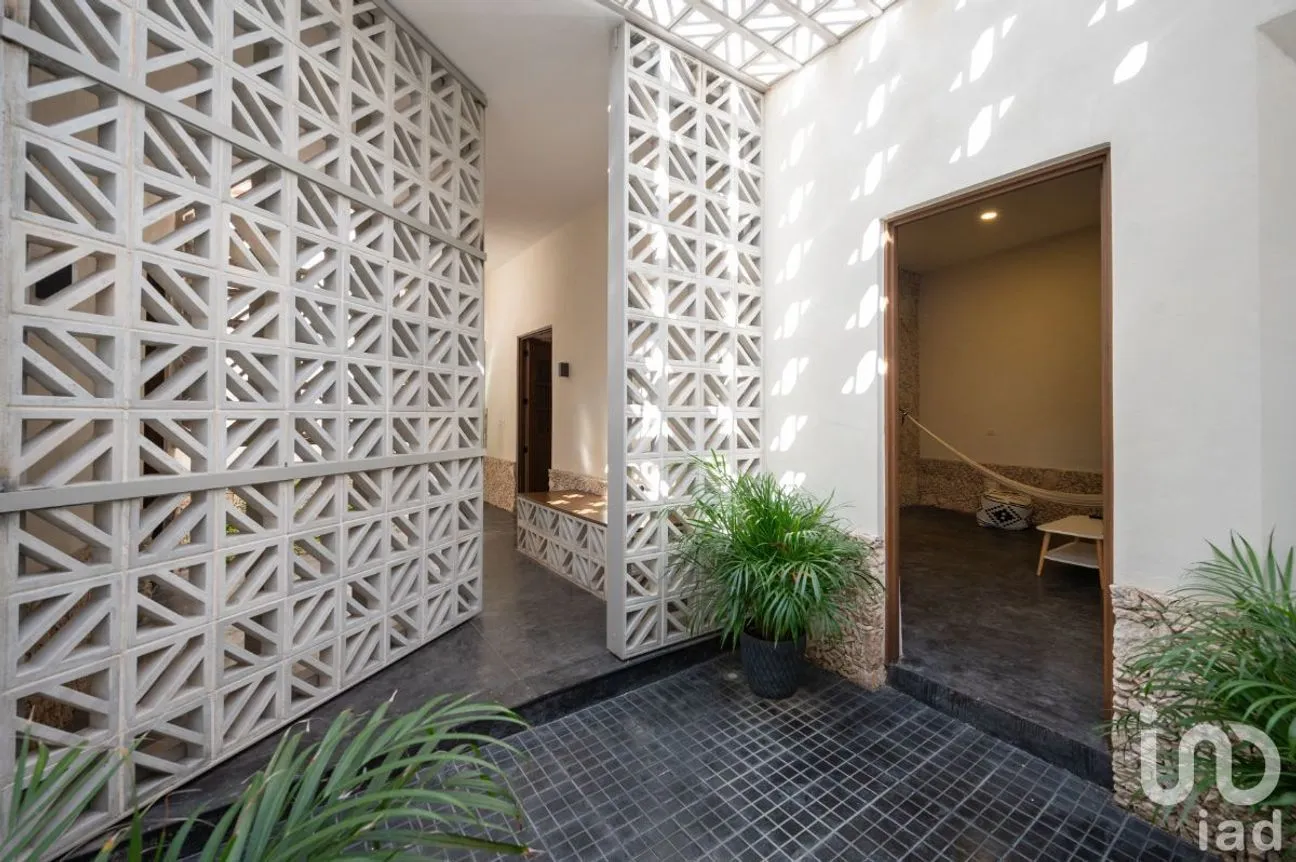 Casa en Venta en Mérida Centro, Mérida, Yucatán | NEX-232757 | iad México | Foto 2 de 28