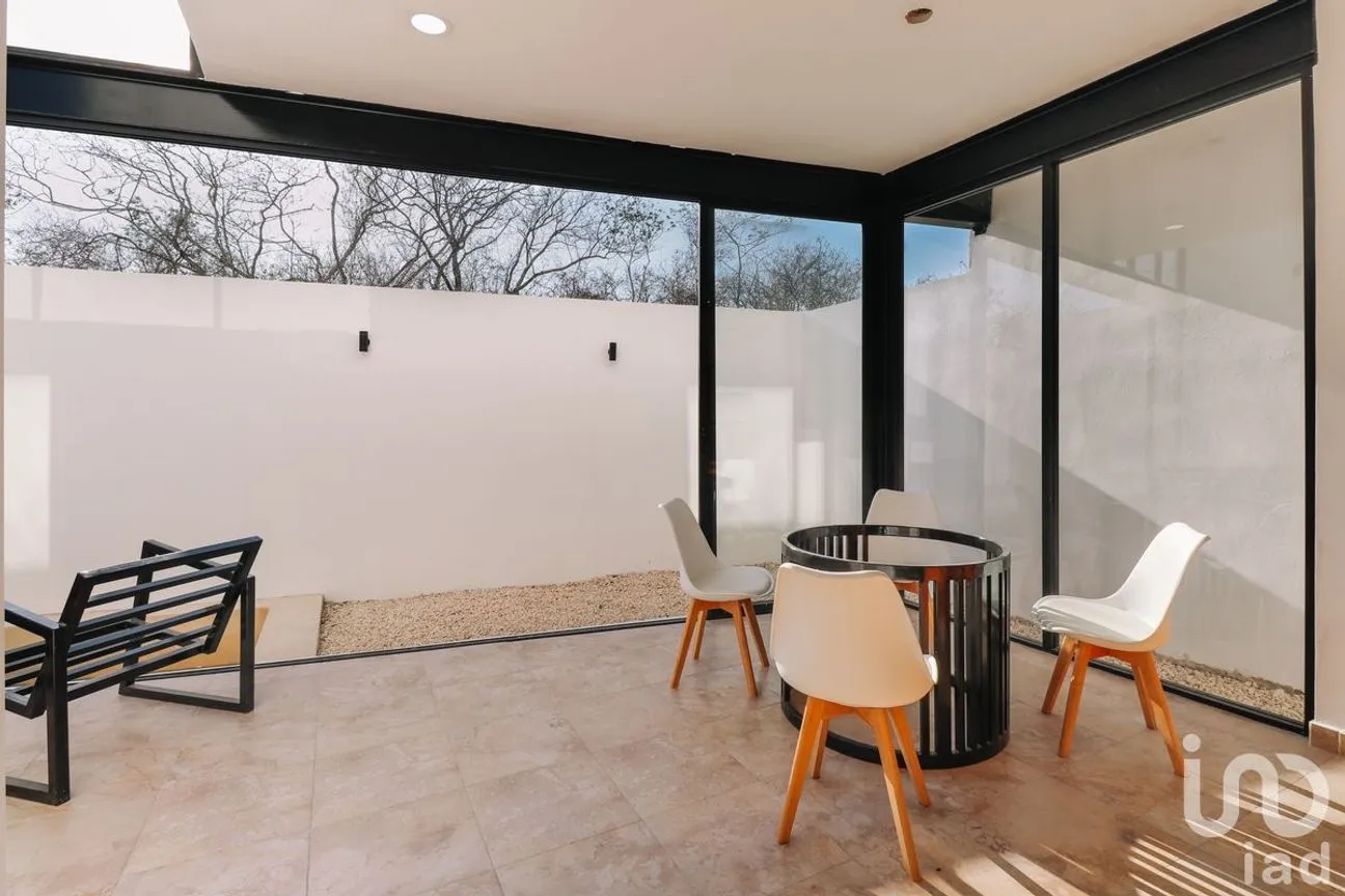 Casa en Venta en Temozon Norte, Mérida, Yucatán | NEX-232806 | iad México | Foto 3 de 9