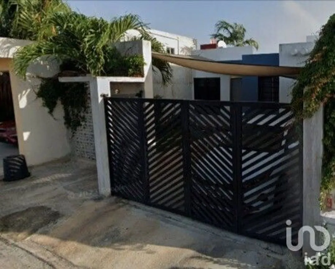 Casa en Venta en Los Héroes, Mérida, Yucatán | NEX-232841 | iad México | Foto 1 de 9