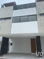 NEX-271302 - Casa en Venta, con 2 recamaras, con 2 baños, con 147 m2 de construcción en Benito Juárez Nte, CP 97119, Yucatán.