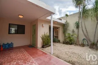 NEX-276101 - Casa en Venta, con 6 recamaras, con 6 baños, con 501.5 m2 de construcción en Mérida Centro, CP 97000, Yucatán.
