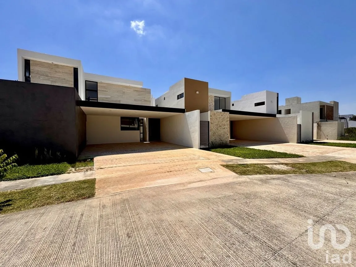 Casa en Venta en Cholul, Mérida, Yucatán | NEX-276110 | iad México | Foto 2 de 34