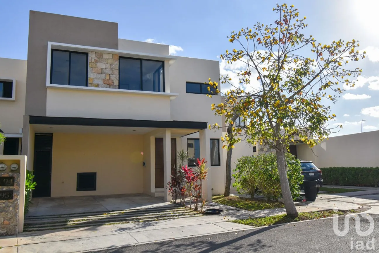 Casa en Venta en Conkal, Conkal, Yucatán | NEX-276624 | iad México | Foto 2 de 26