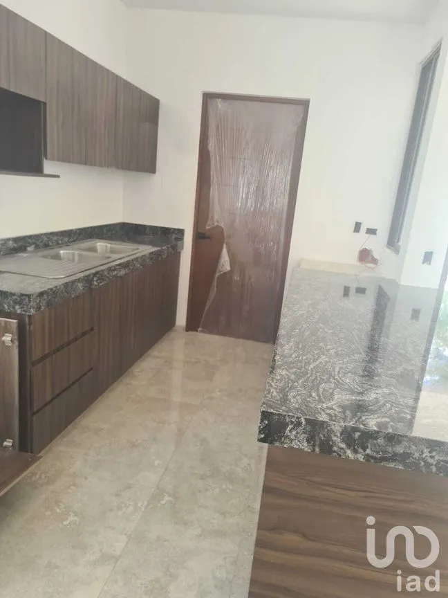 Casa en Venta en Conkal, Conkal, Yucatán | NEX-276860 | iad México | Foto 3 de 41