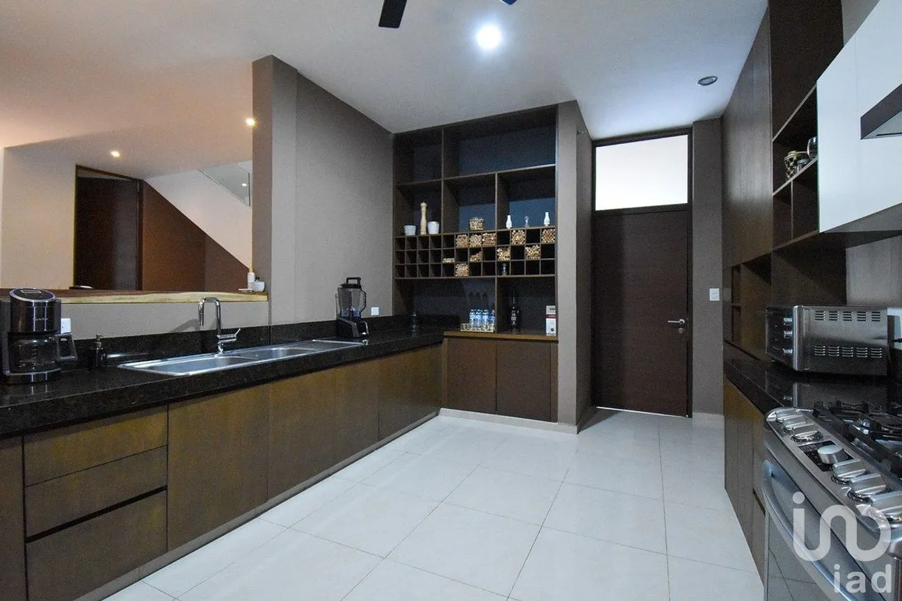 Casa en Venta en Jardines de Rejoyada, Mérida, Yucatán | NEX-288057 | iad México | Foto 5 de 34