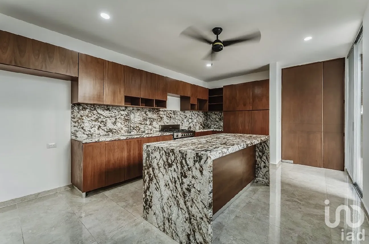Casa en Venta en Xcanatún, Mérida, Yucatán | NEX-289281 | iad México | Foto 3 de 11