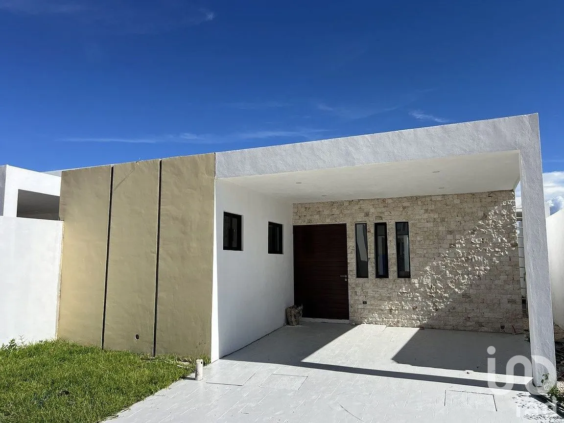 Casa en Venta en Cholul, Mérida, Yucatán | NEX-290266 | iad México | Foto 1 de 39